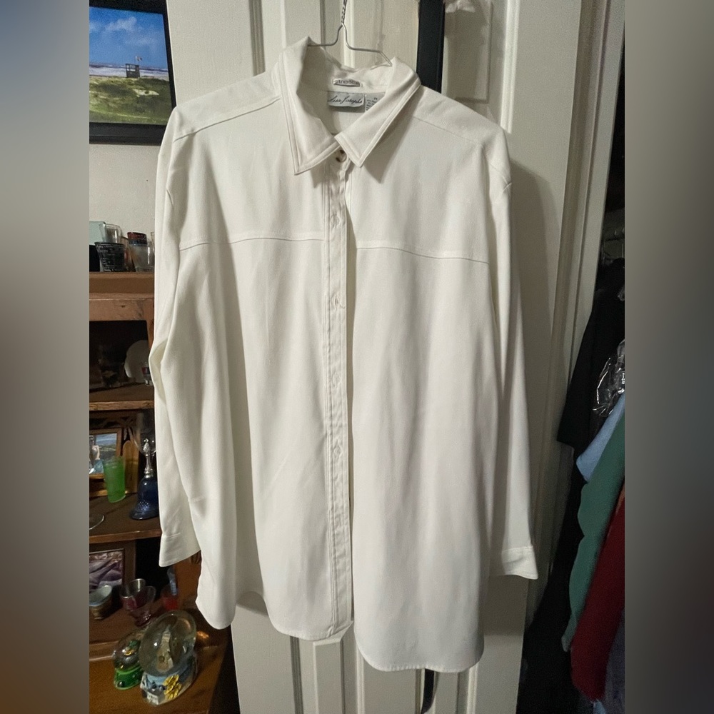 Elevated White Button-Front Womens Shirt